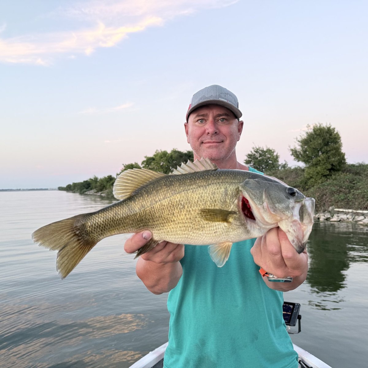 Largemouth Bass — 6 lbs 7 oz