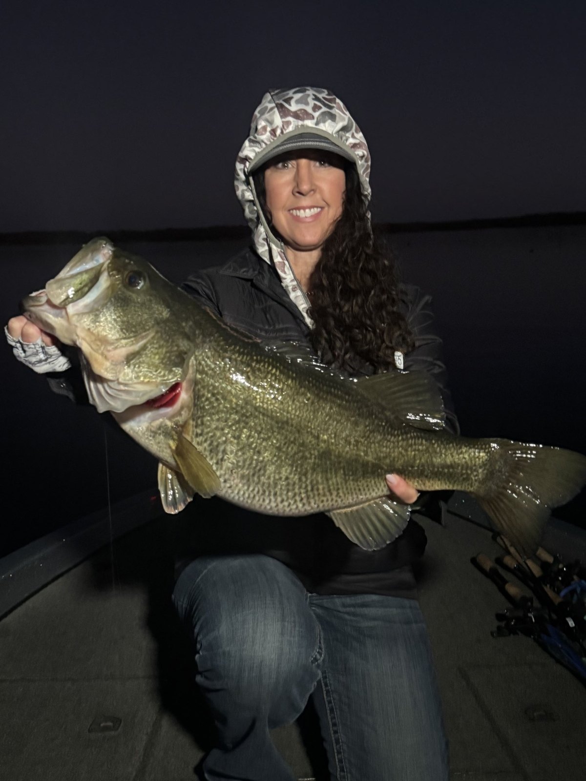 Largemouth Bass · 10 lbs