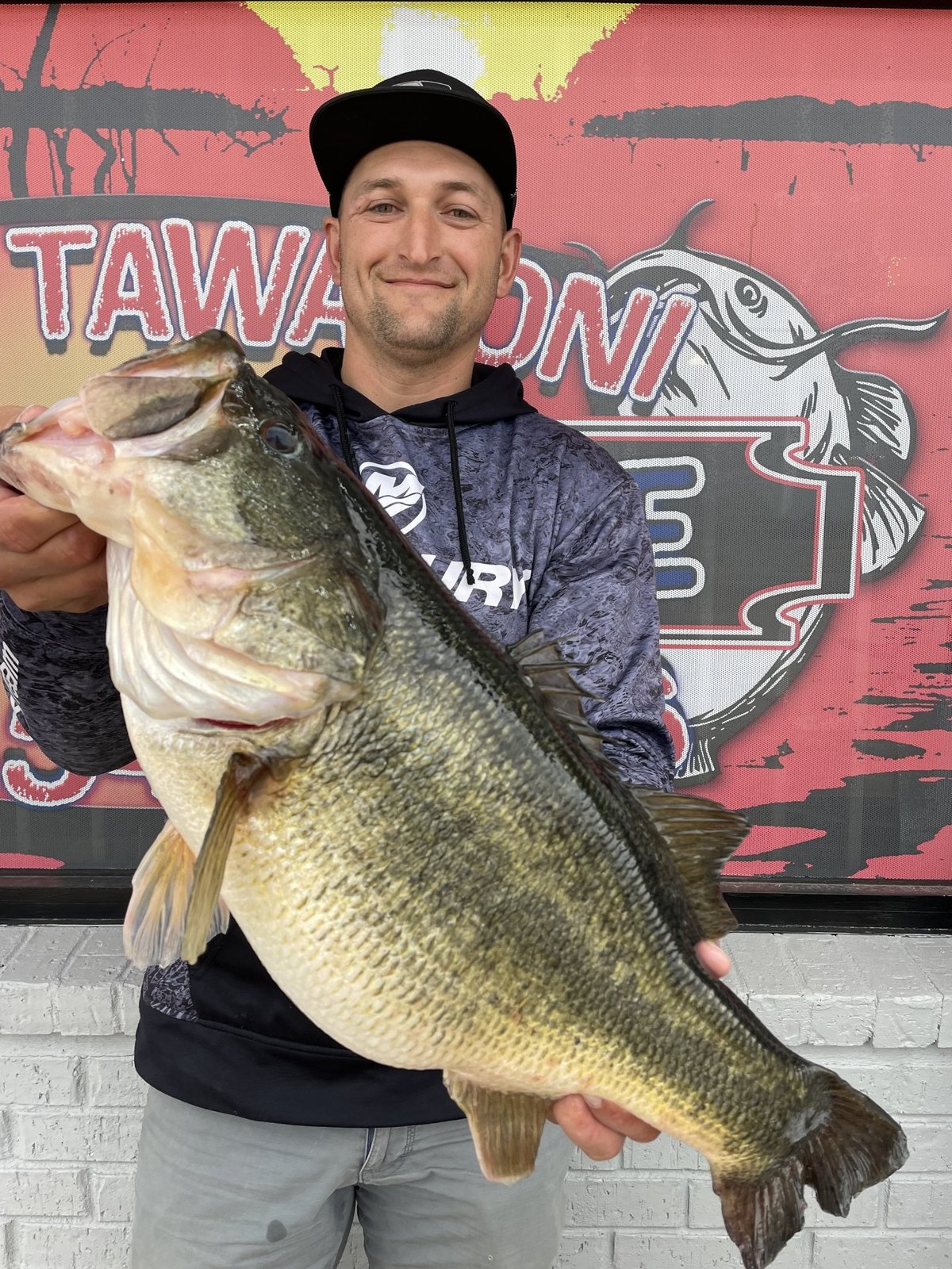 Largemouth Bass · 11 lbs 4 oz