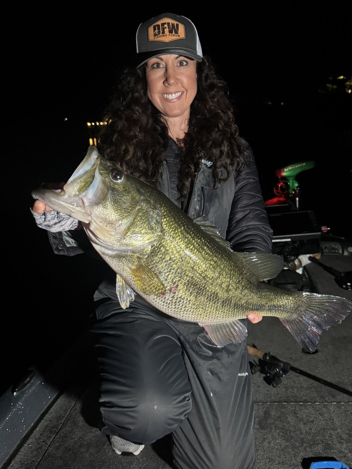Largemouth Bass · 8 lbs 9 oz