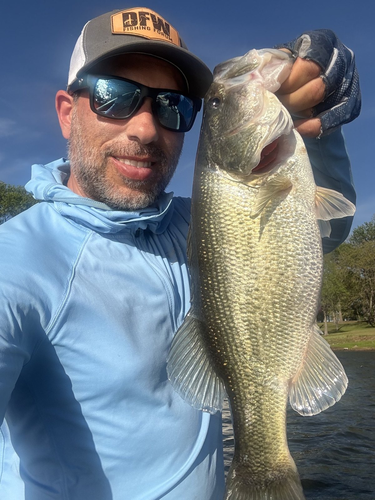 Largemouth Bass · 1 lbs 6 oz