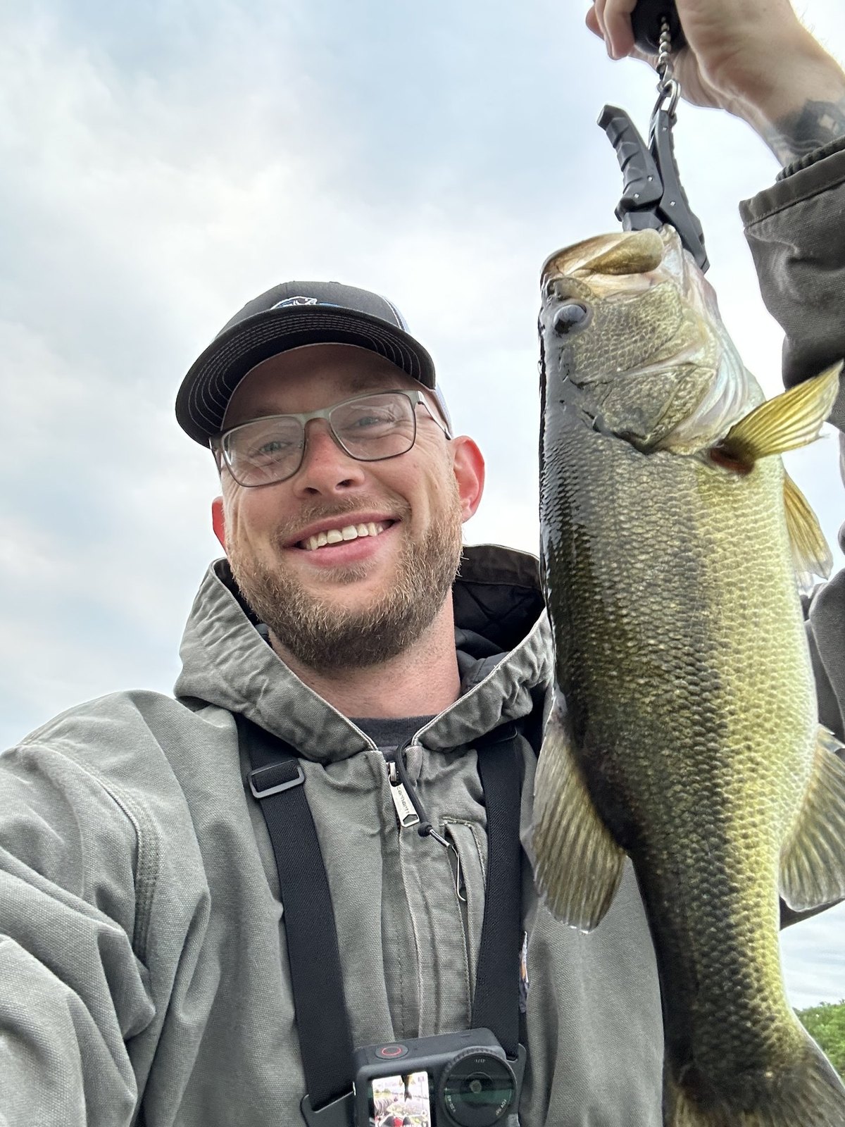 Largemouth Bass · 1 lbs 7 oz