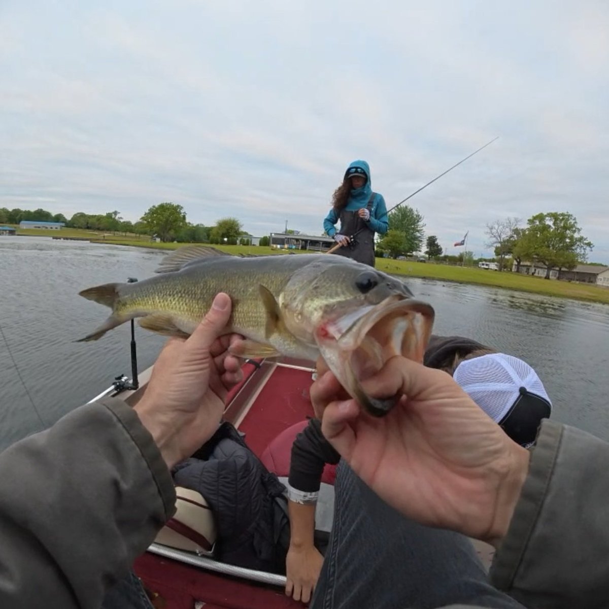 Largemouth Bass — 1 lbs 6 oz