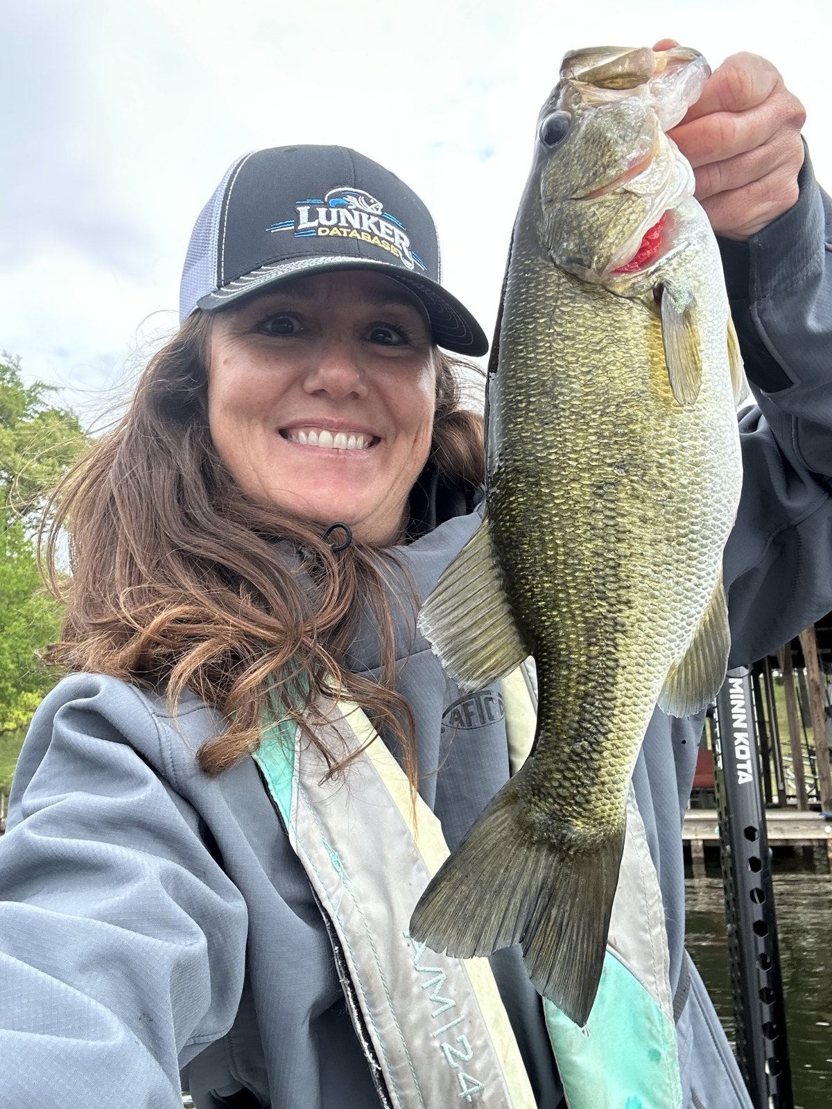 Largemouth Bass · 1 lbs 6 oz