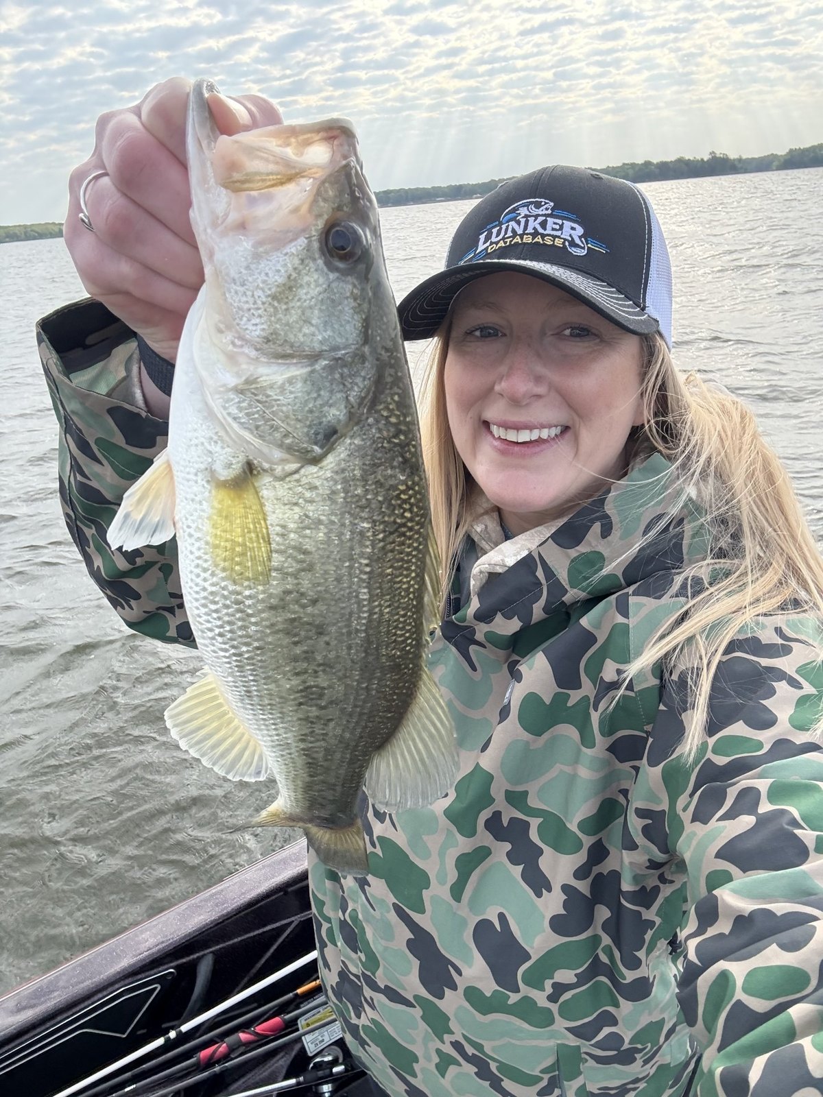 Largemouth Bass · 1 lbs 13 oz