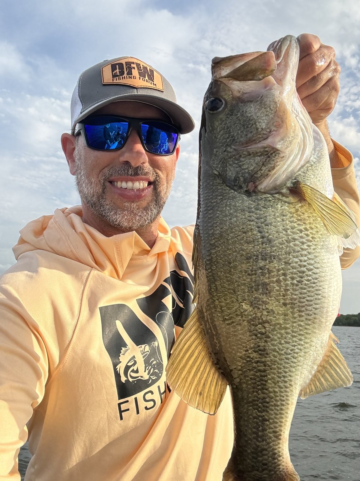 Largemouth Bass · 5 lbs 3 oz