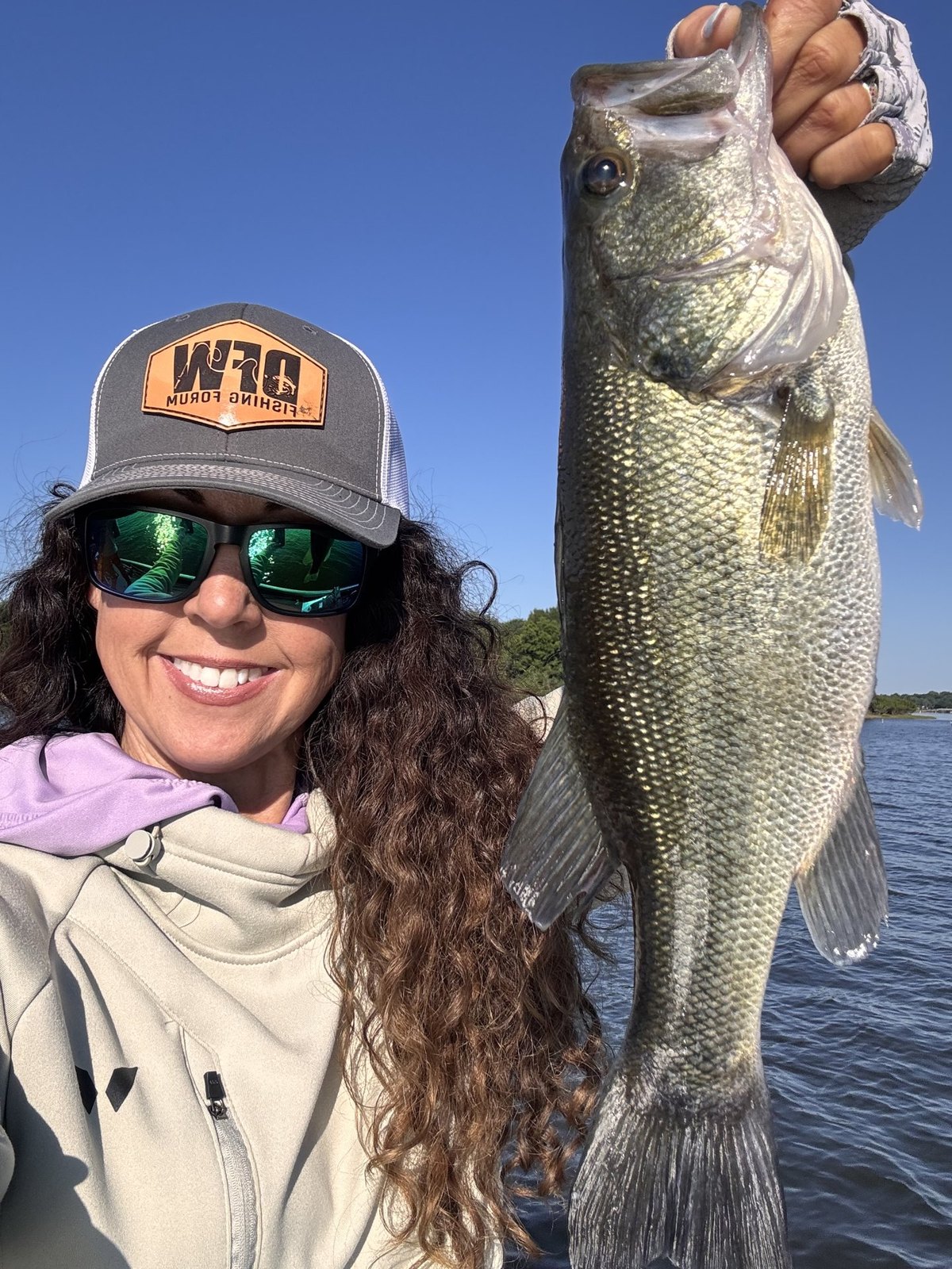 Largemouth Bass · 1 lbs 14 oz