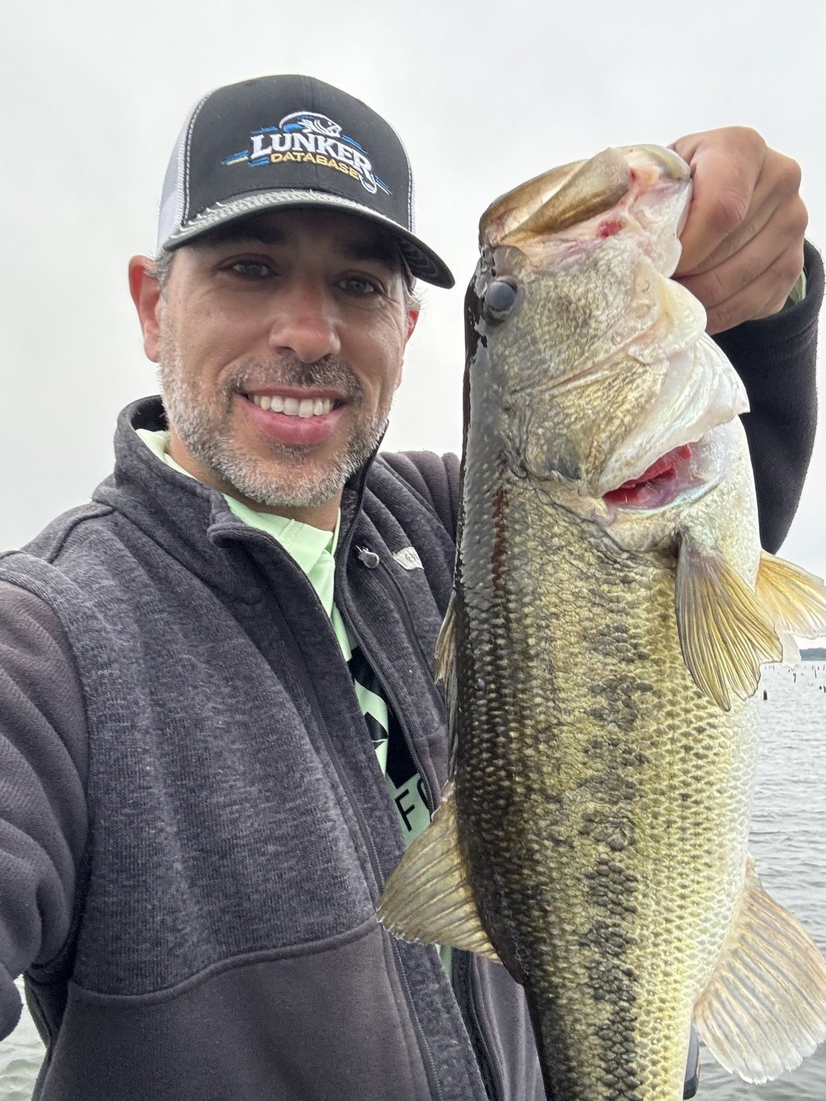 Largemouth Bass · 4 lbs 4 oz
