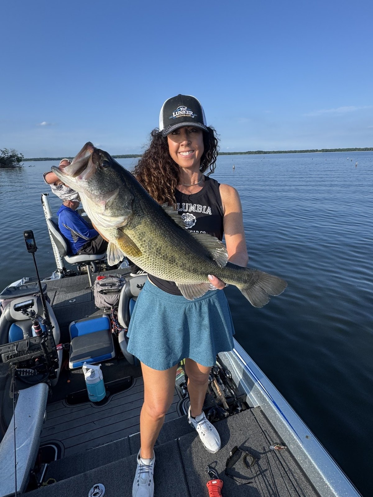 Largemouth Bass · 5 lbs 8 oz
