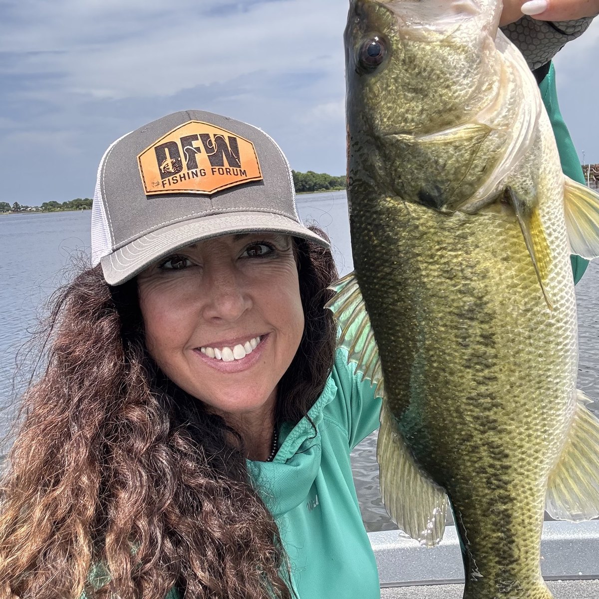 Largemouth Bass — 2 lbs 9 oz
