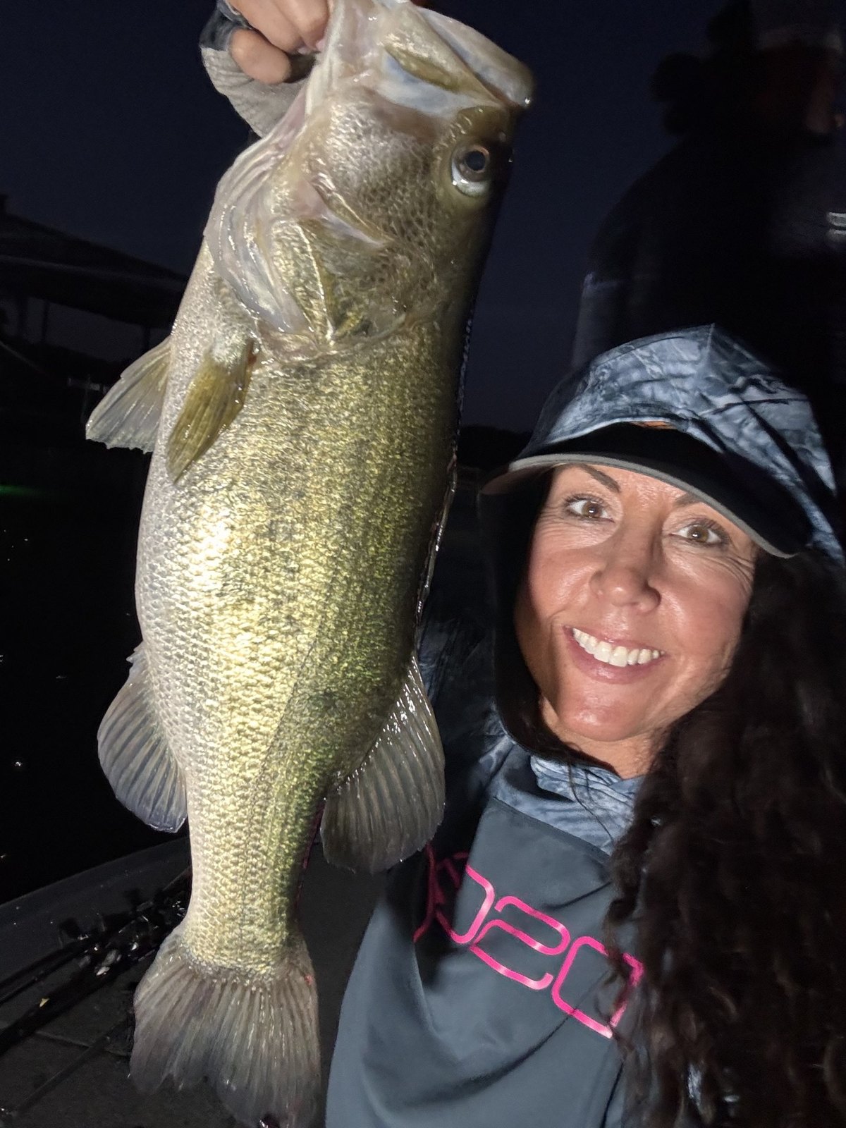 Largemouth Bass · 3 lbs 15 oz