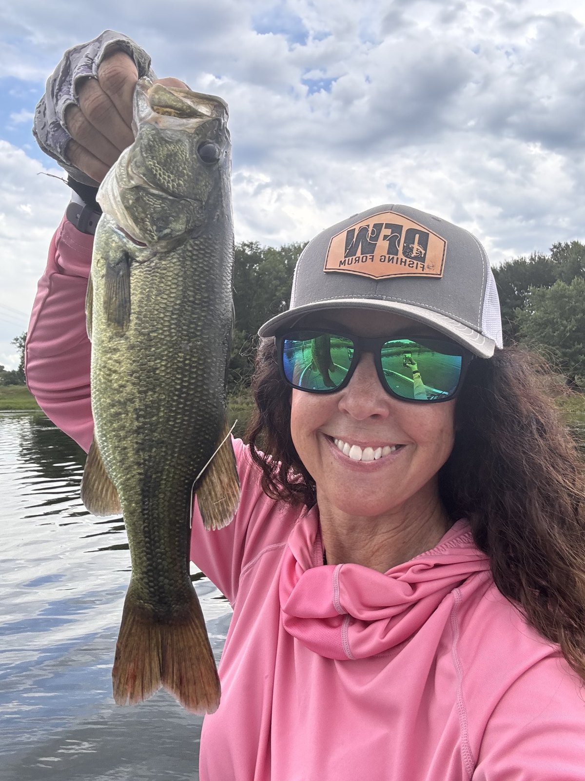 Largemouth Bass · 1 lbs 4 oz