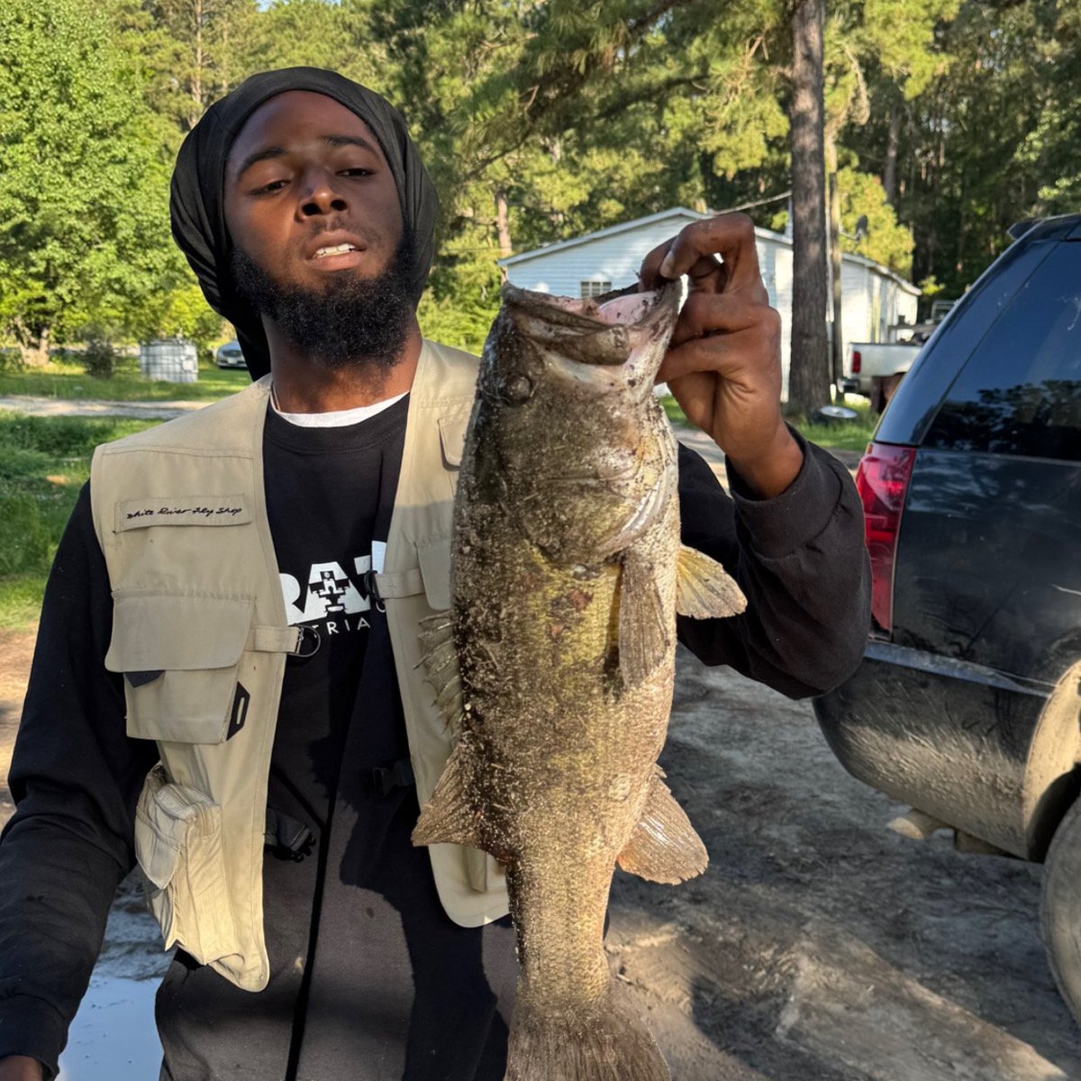 Largemouth Bass — 5 lbs 2 oz