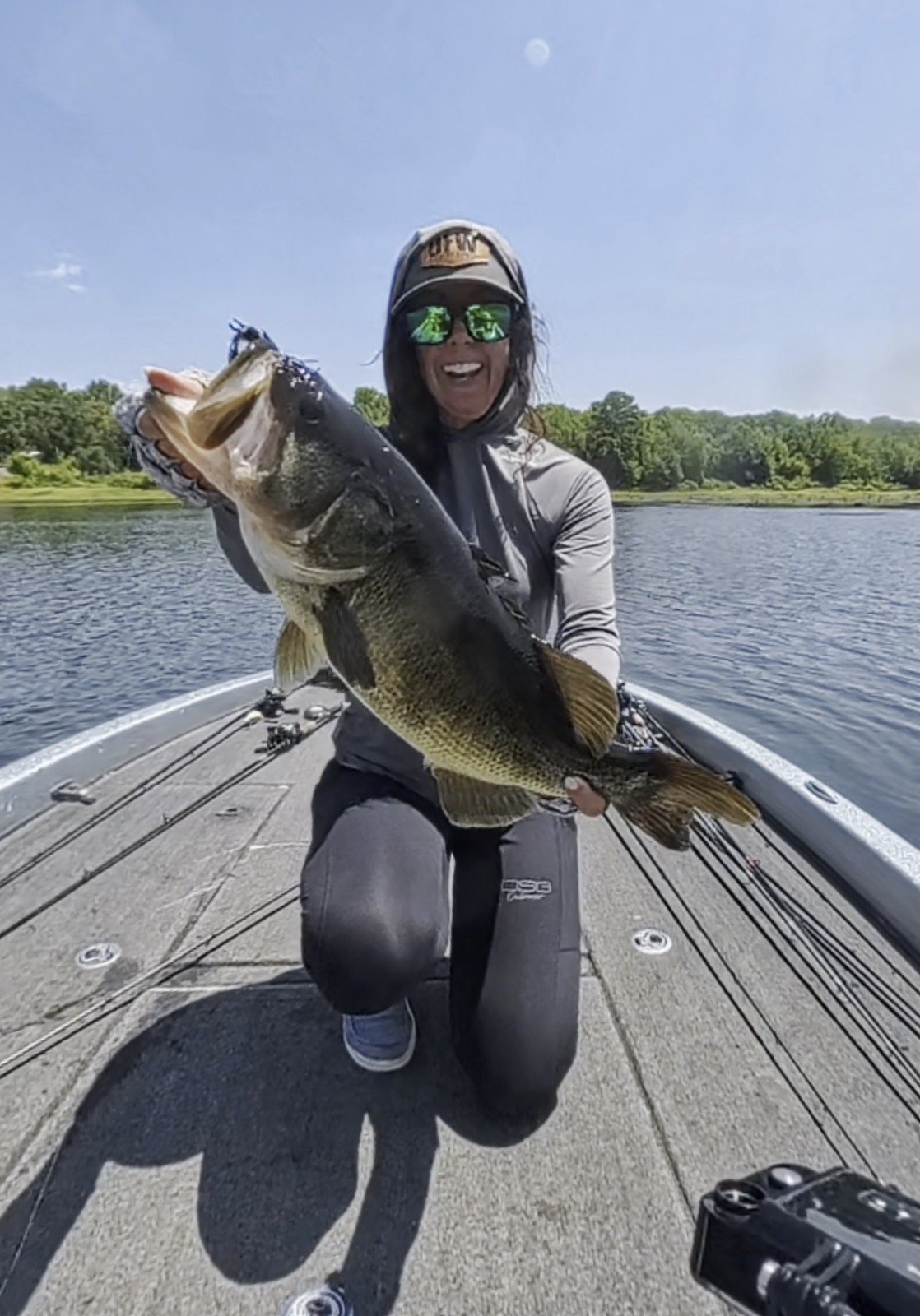 Largemouth Bass · 5 lbs 4 oz