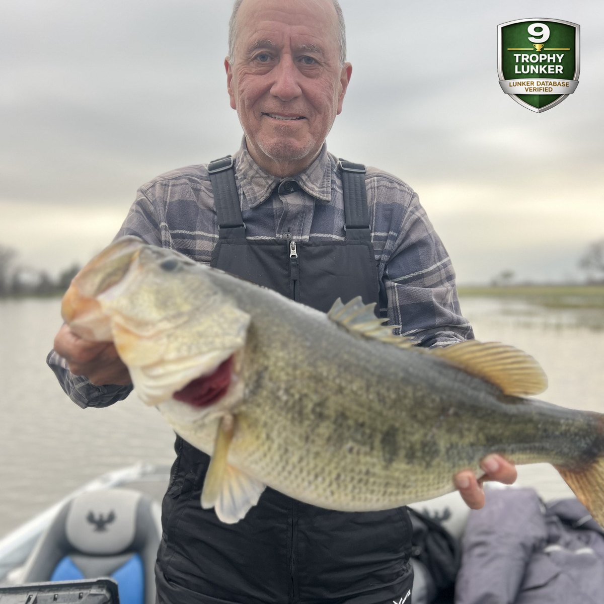 Largemouth Bass — 9 lbs 13 oz