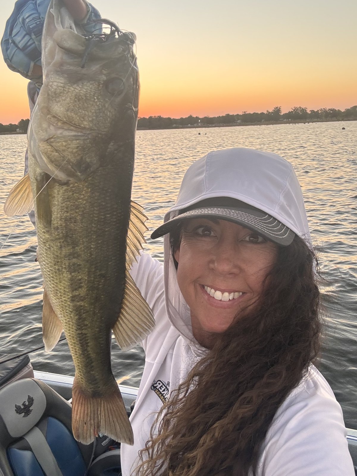 Largemouth Bass · 2 lbs 9 oz