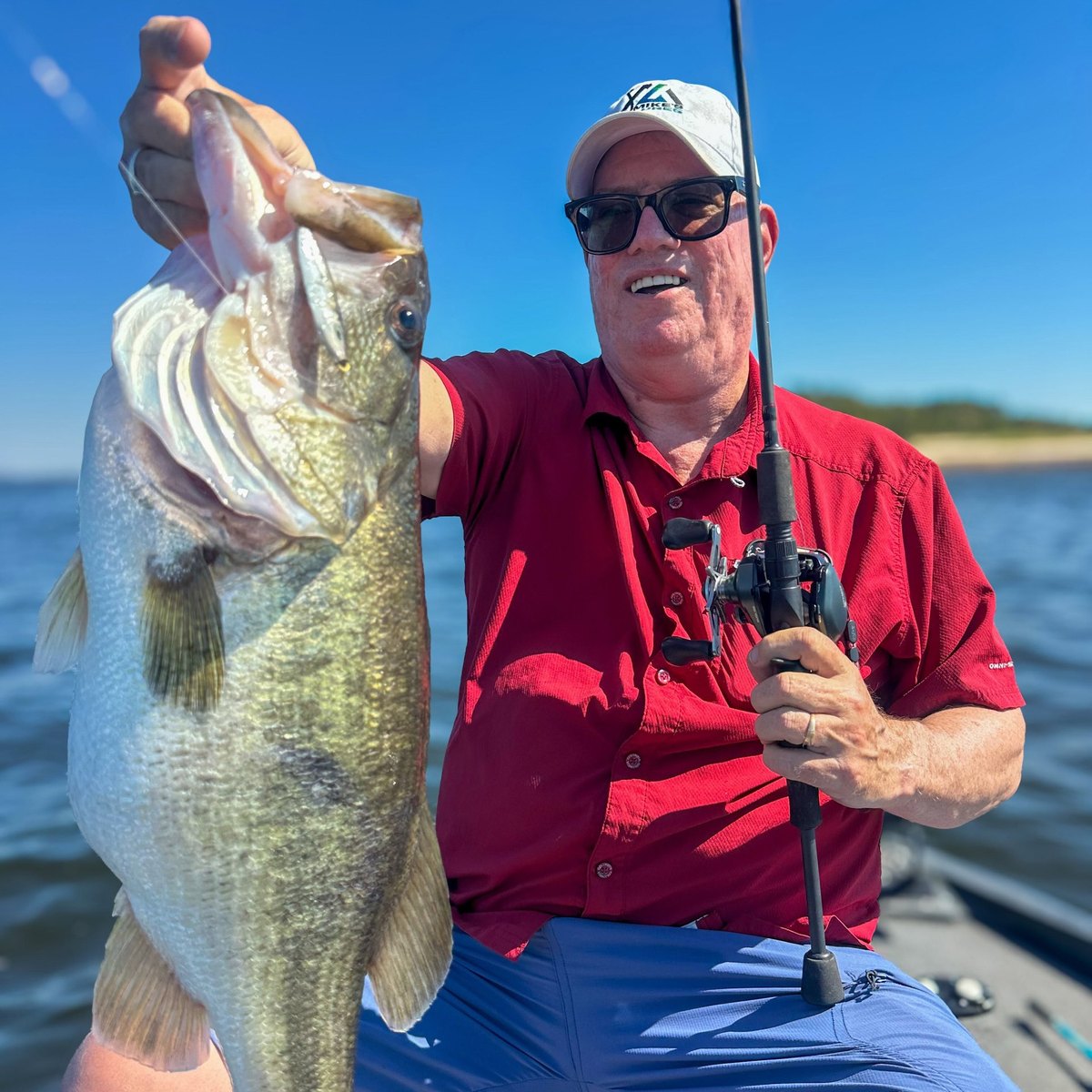 Largemouth Bass — 8 lbs 11 oz