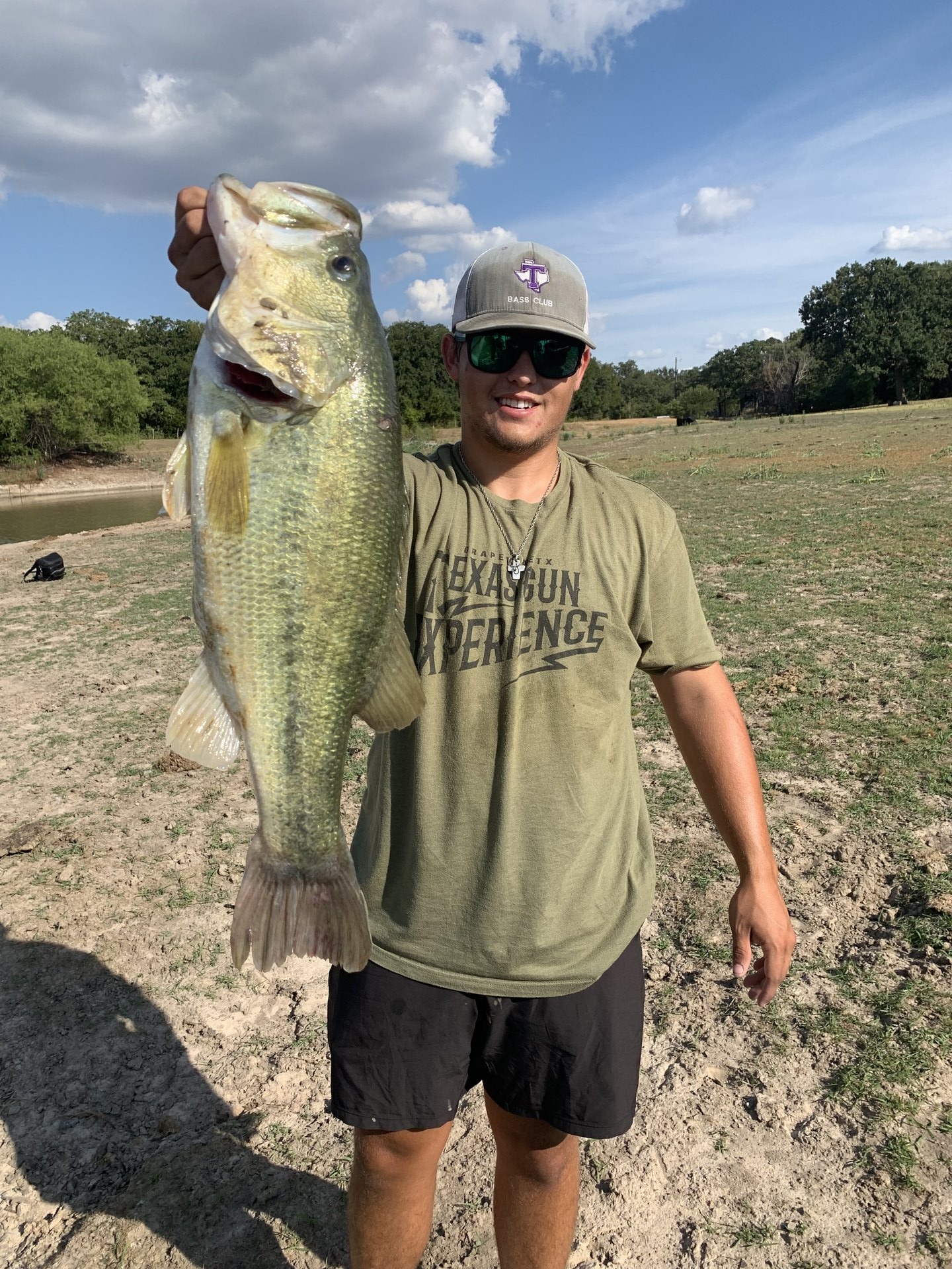 Largemouth Bass catch photo 1