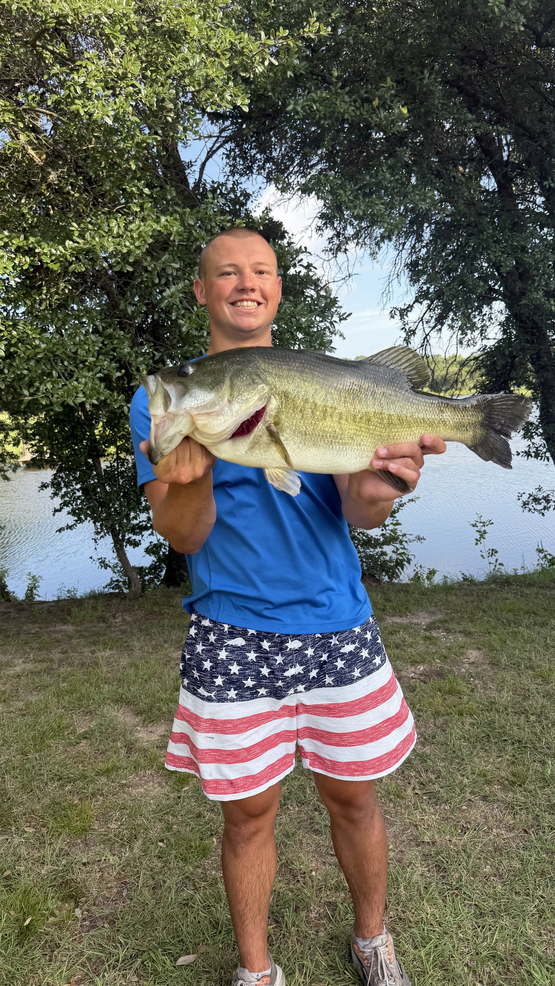Largemouth Bass catch photo 1